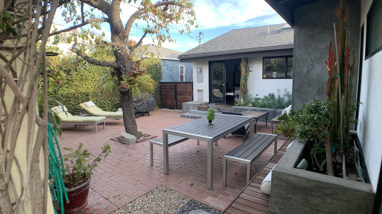 Photo of Others in Mar Vista