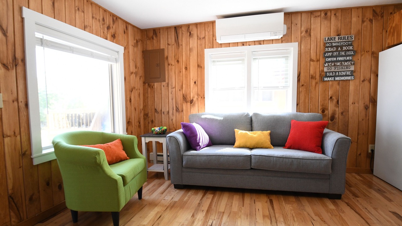 Photo of Livingroom in Backus