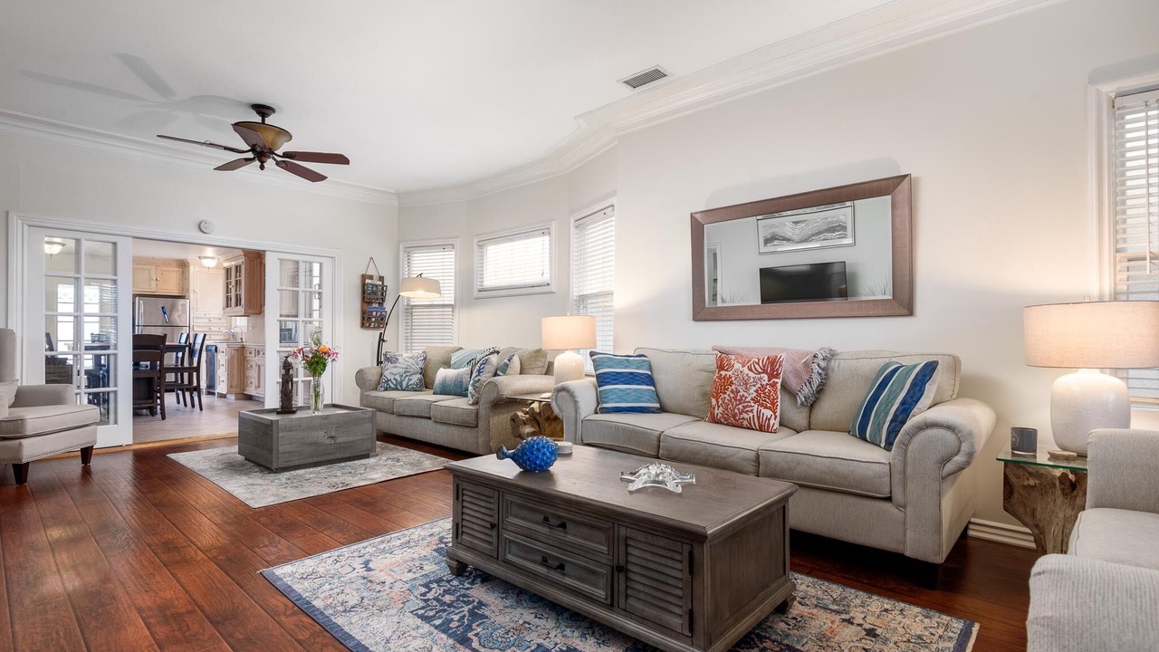 Photo of Livingroom in Historic Downtown Santa Barbara