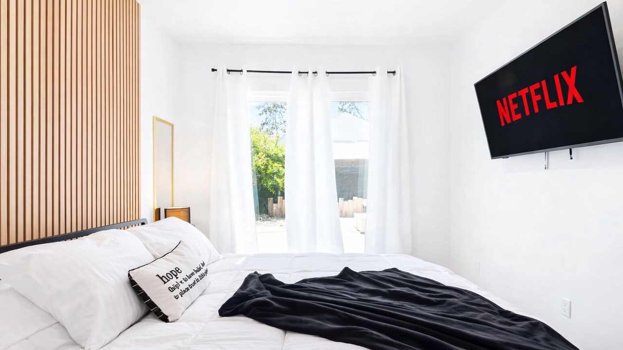 Photo of Bedroom in Harbor