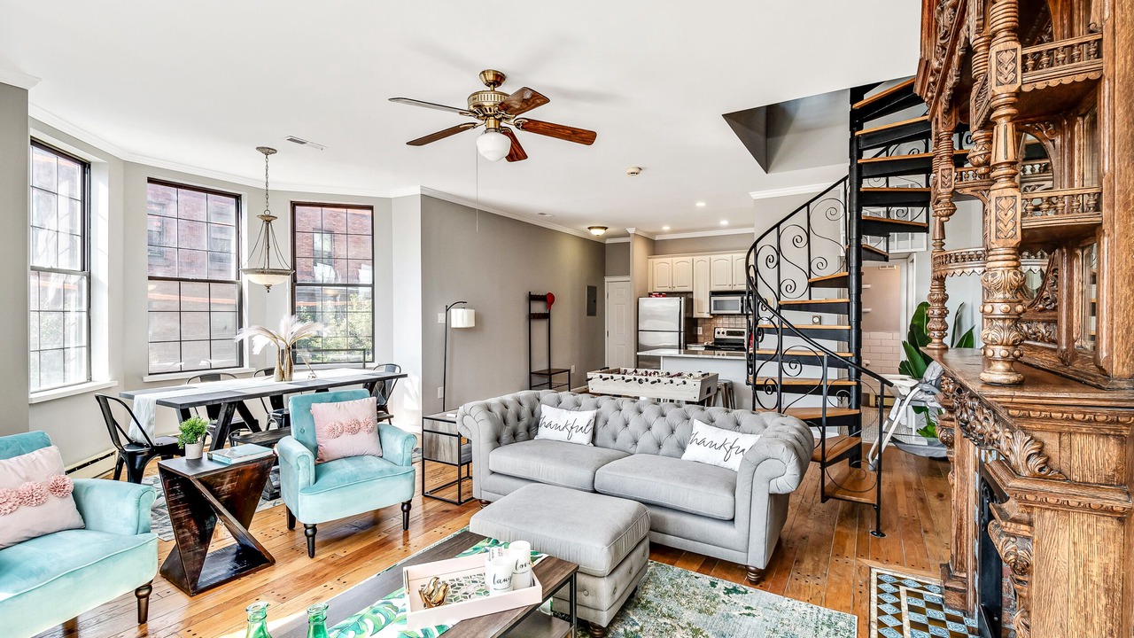 Photo of Livingroom in East Passyunk Crossing