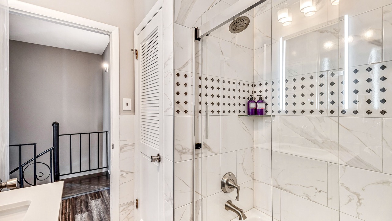 Photo of Bathroom in East Passyunk Crossing