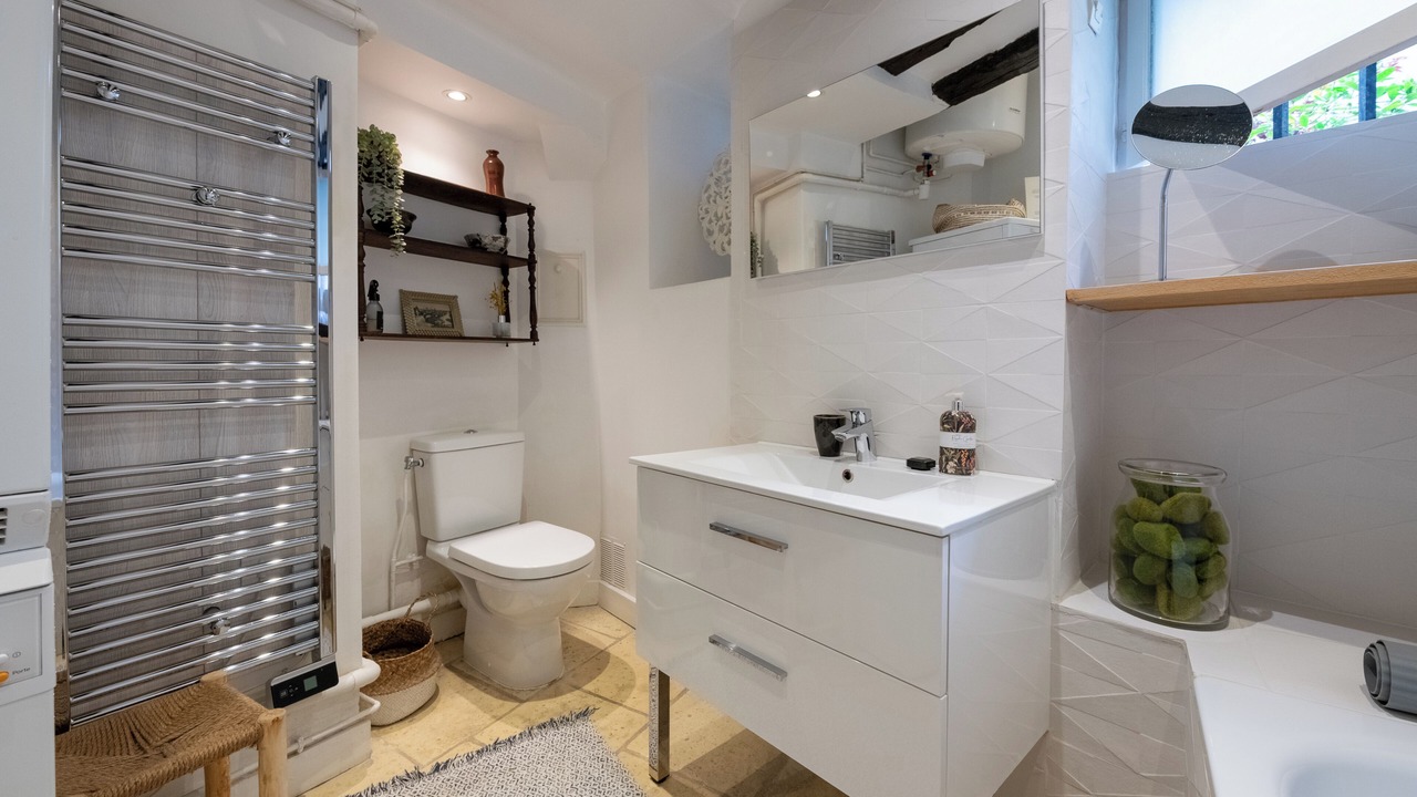 Photo of Bathroom in Marly-le-Roi