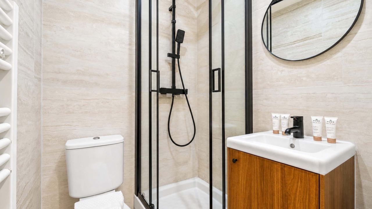 Photo of Bathroom in Plaisance