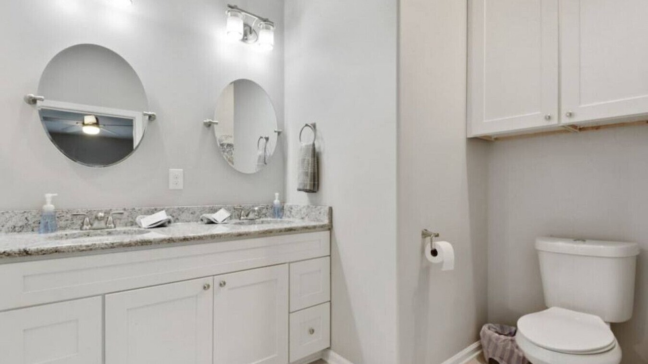 Photo of Bathroom in Gulfport
