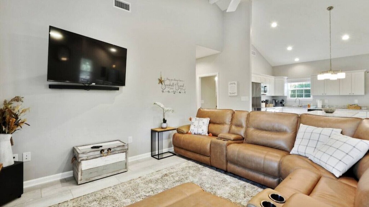 Photo of Livingroom in Gulfport