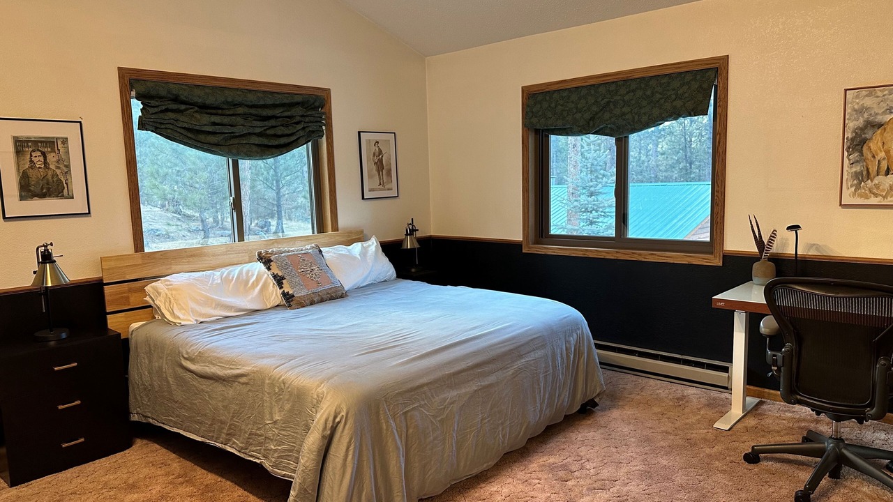 Photo of Bedroom in Custer