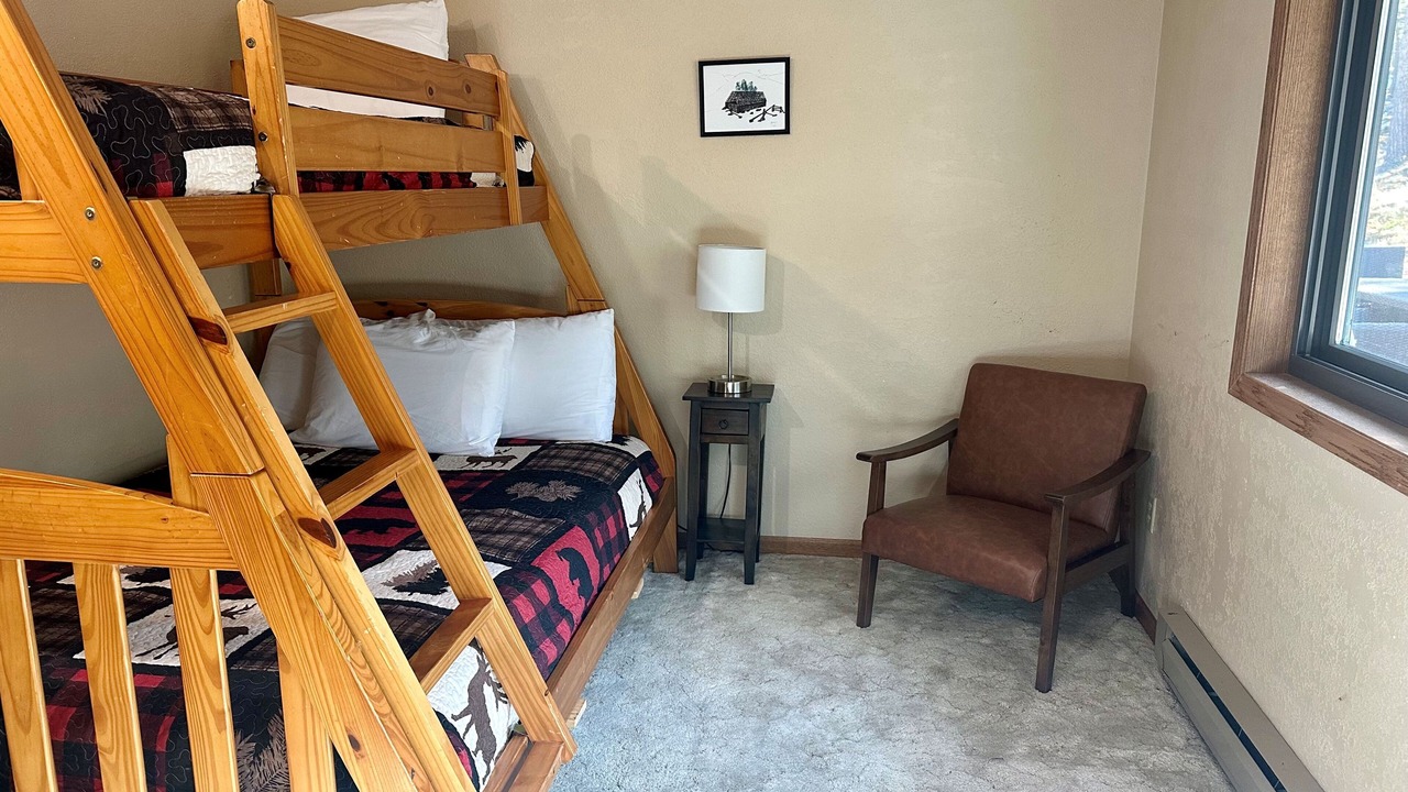 Photo of Bedroom in Custer