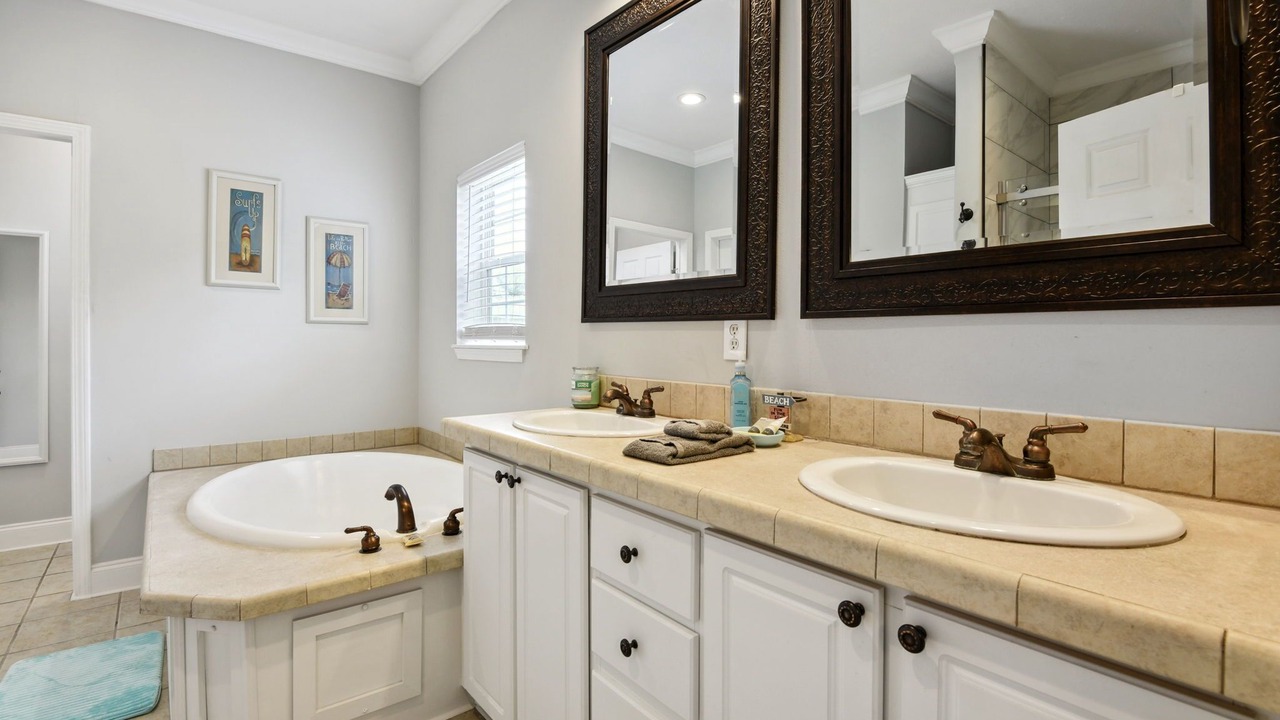 Photo of Bathroom in Bay St Louis