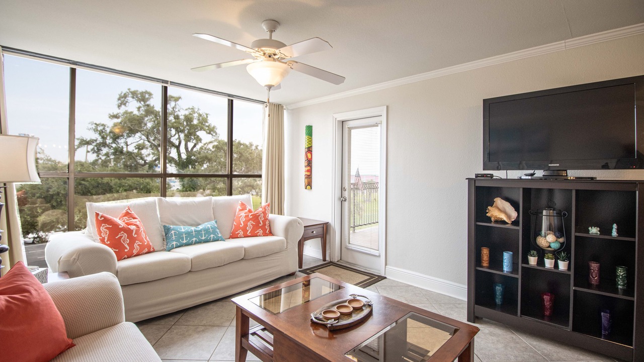 Photo of Livingroom in Biloxi