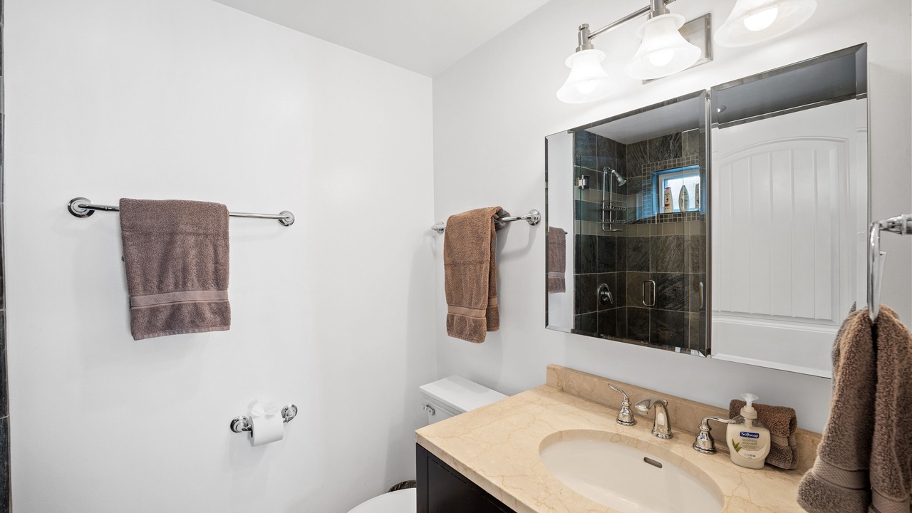 Photo of Bathroom in Hollywood