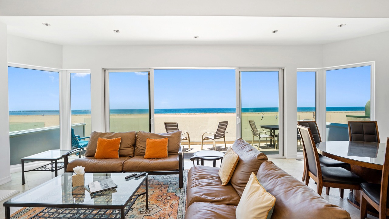 Photo of Livingroom in Hollywood