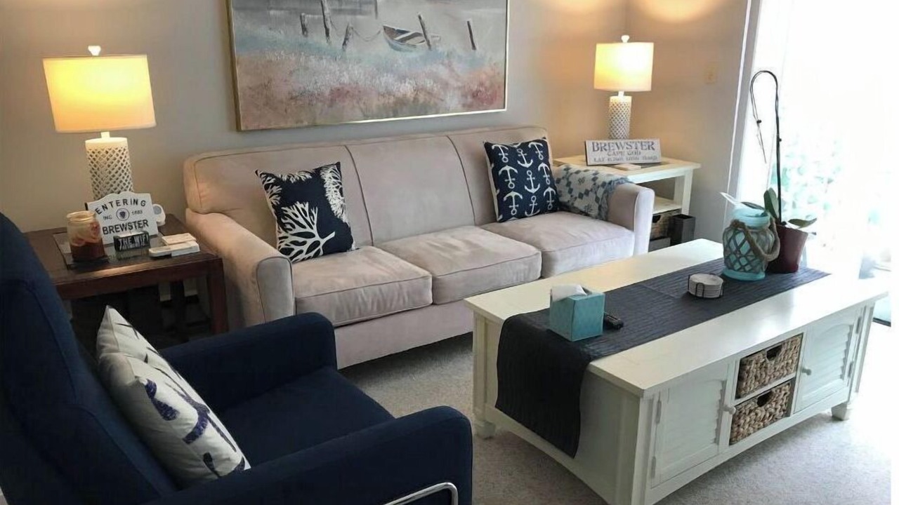 Photo of Livingroom in Brewster