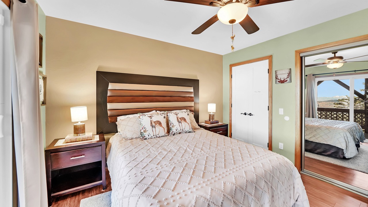 Photo of Bedroom in Running Springs