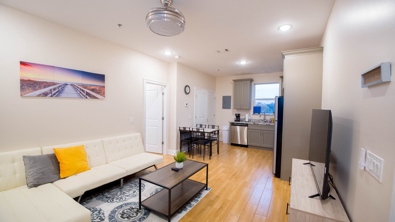 Photo of Livingroom in Biloxi