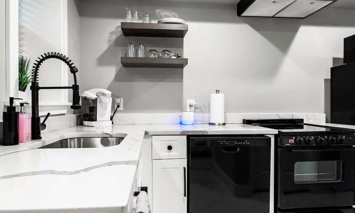 Photo of Kitchen in Truxton Circle