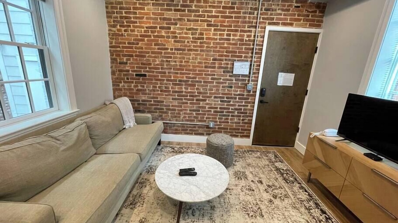 Photo of Livingroom in Old Town Alexandria