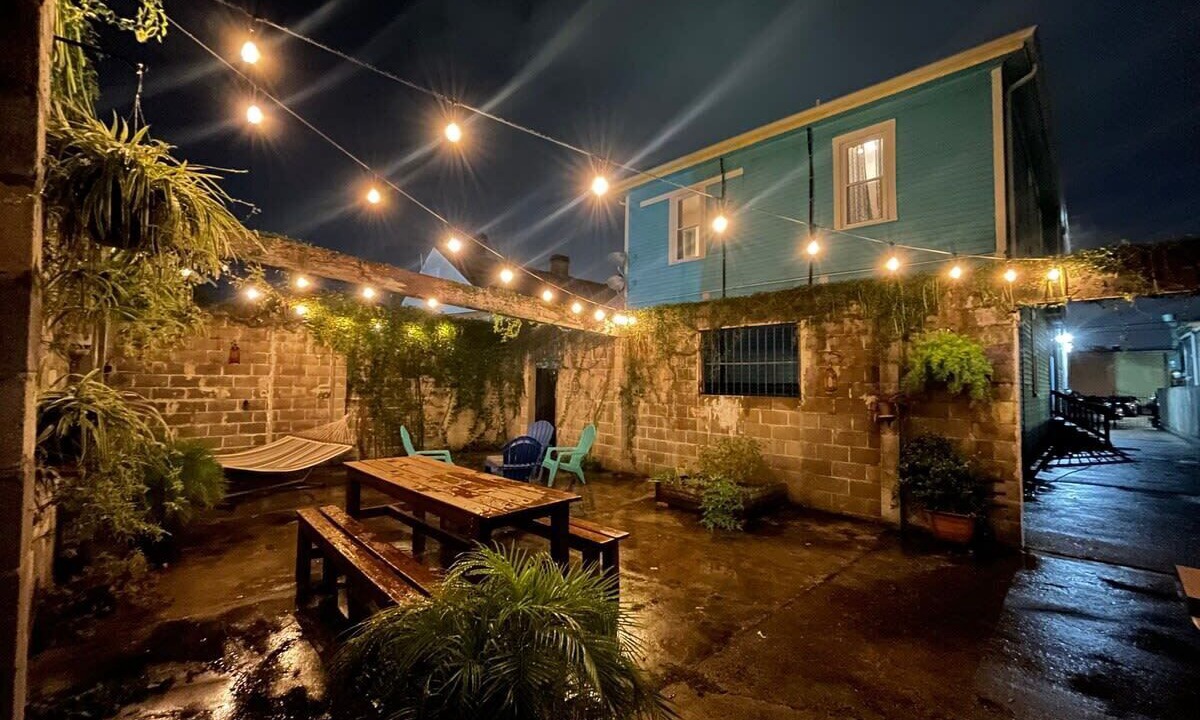 Photo of Outdoor in Seventh Ward