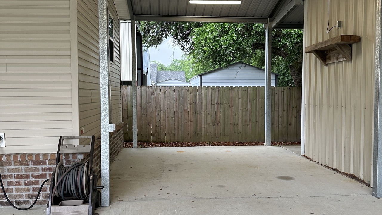 Photo of Outdoor in Gonzales
