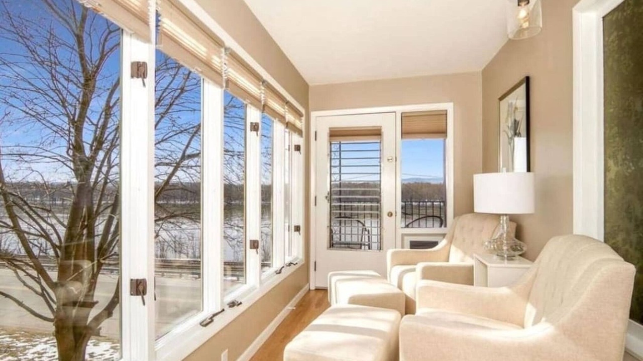 Photo of Livingroom in Fountain City