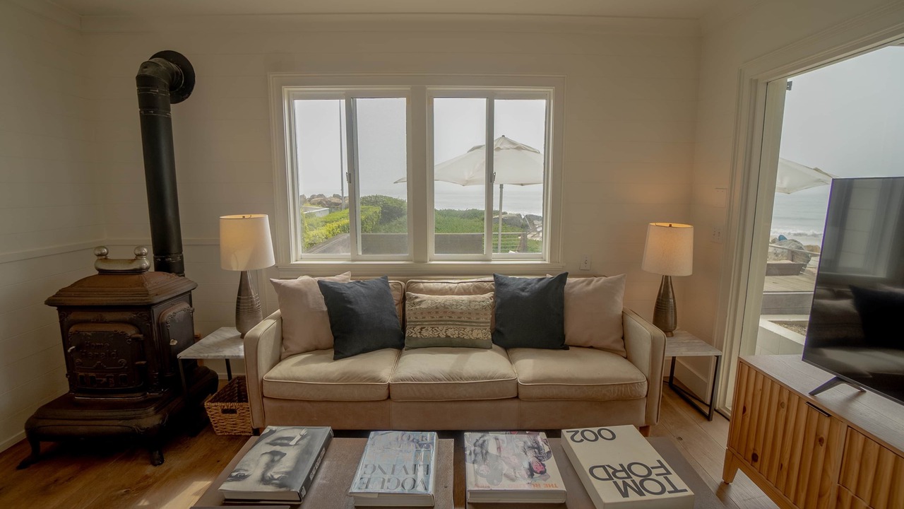 Photo of Livingroom in Padaro Lane
