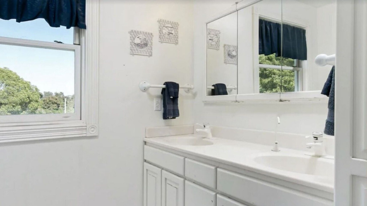 Photo of Bathroom in Fillmore
