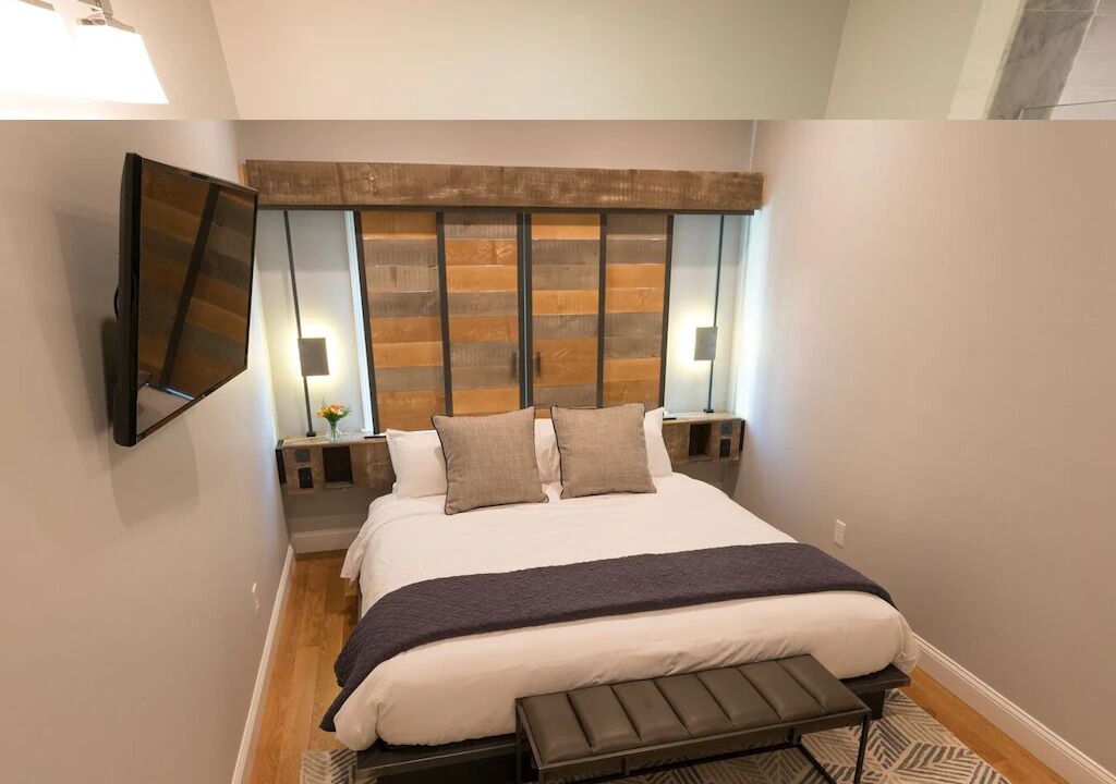 Photo of Bedroom in Newport