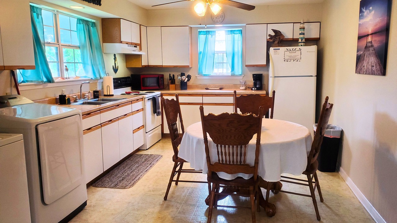 Photo of Kitchen in Shoreline Park