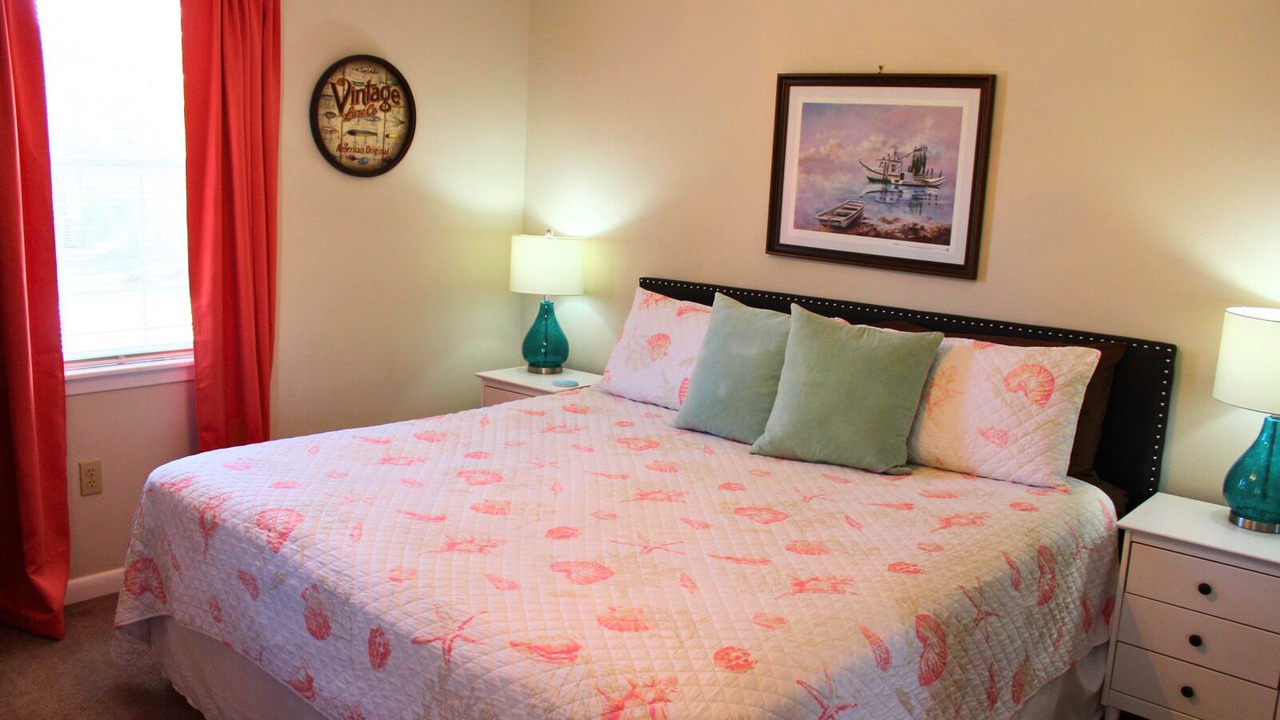 Photo of Bedroom in Shoreline Park