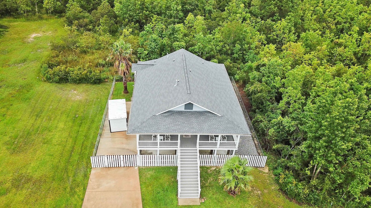 Photo of Outdoor in Waveland