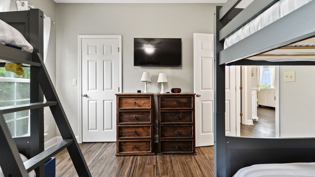 Photo of Bedroom in Waveland