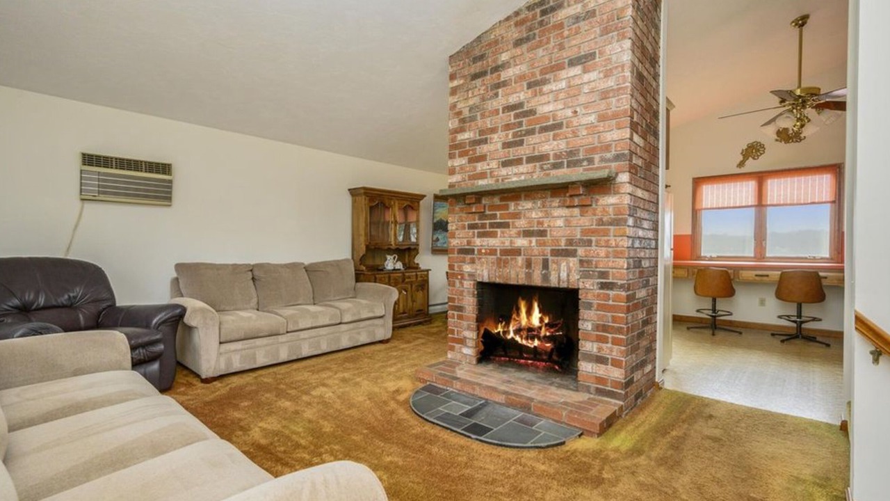 Photo of Bedroom in Mashpee