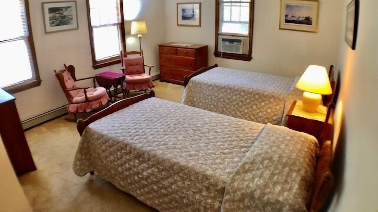 Photo of Bedroom in Campground Landing