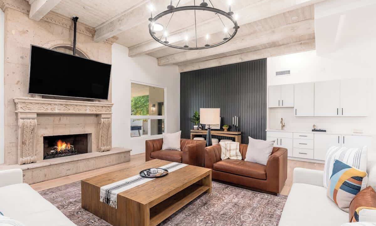 Photo of Livingroom in Scottsdale Foothills