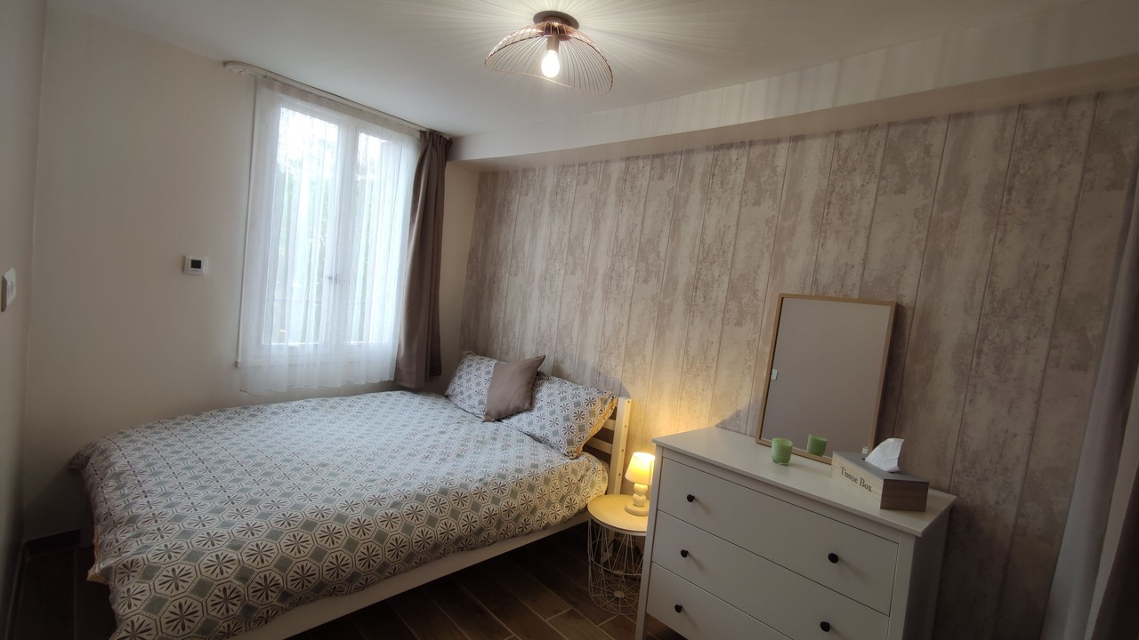 Photo of Bedroom in Gonesse
