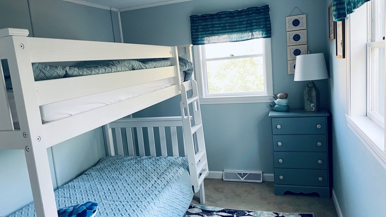 Photo of Bedroom in Campground Landing