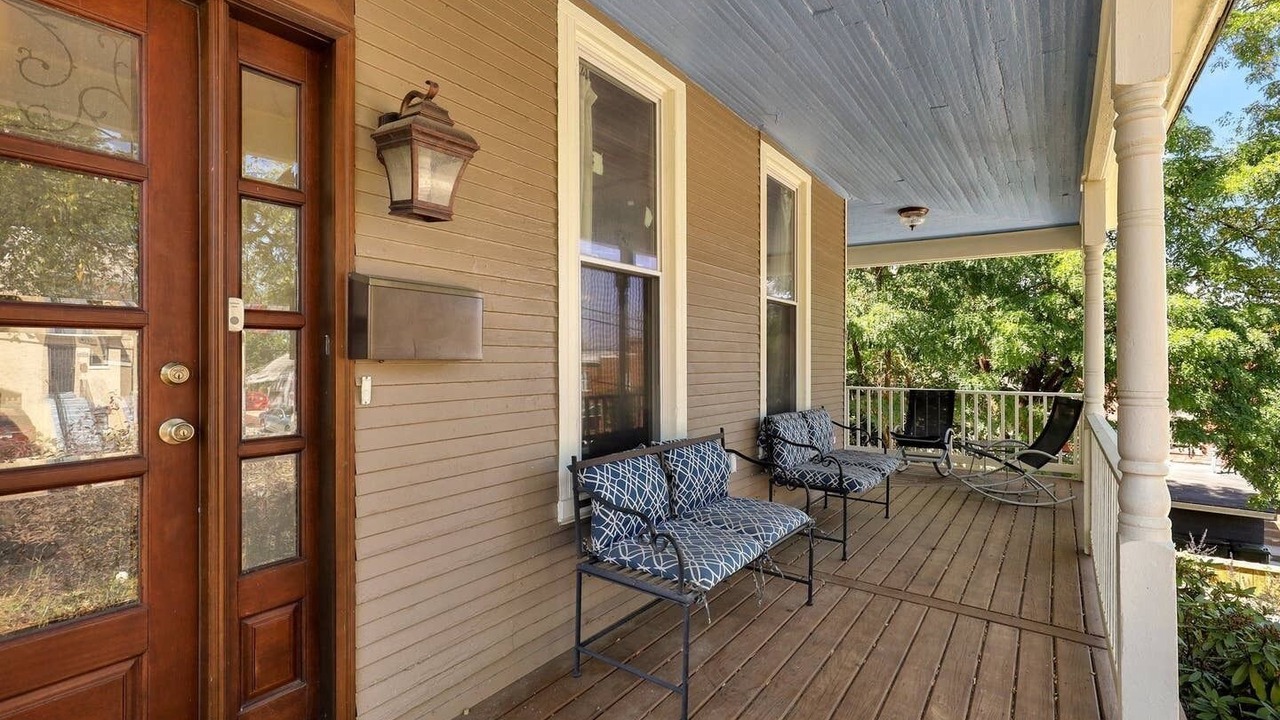Photo of Patio Balcony in Anacostia