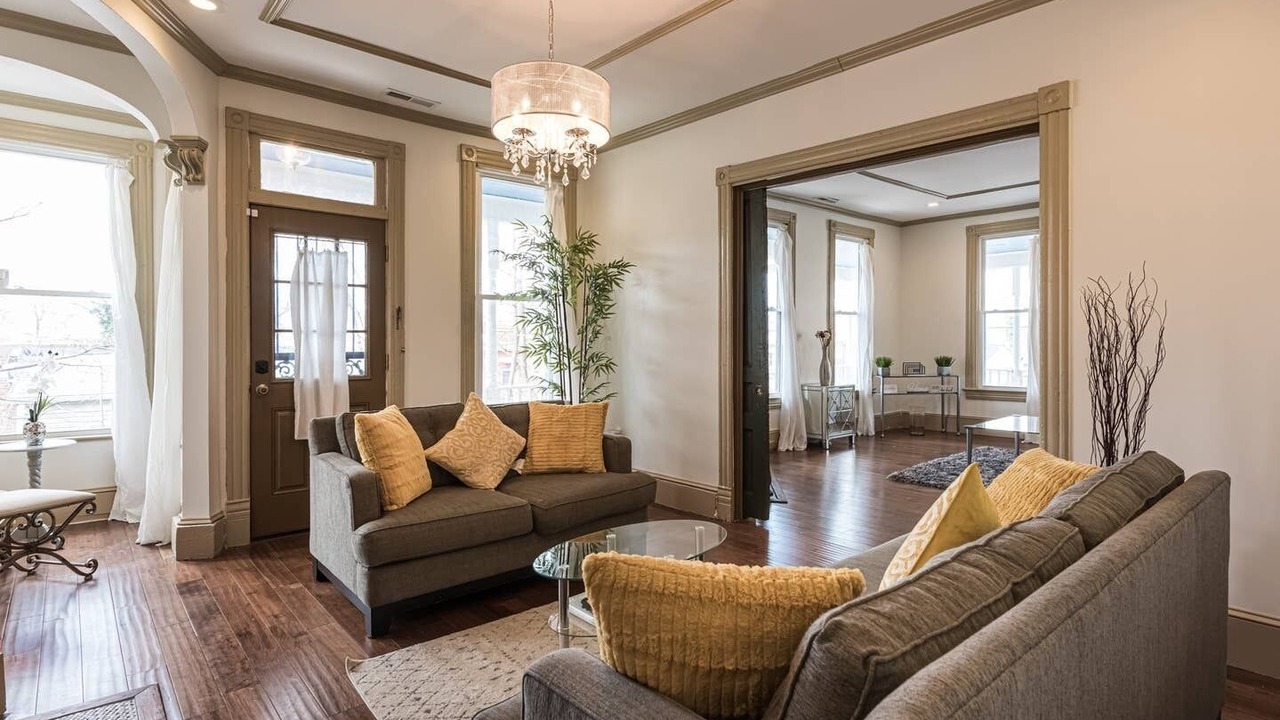 Photo of Livingroom in Anacostia