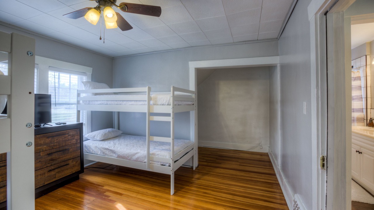 Photo of Bedroom in Downtown Omaha