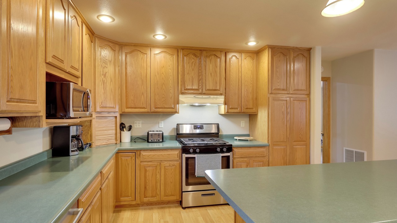 Photo of Kitchen in Hill City