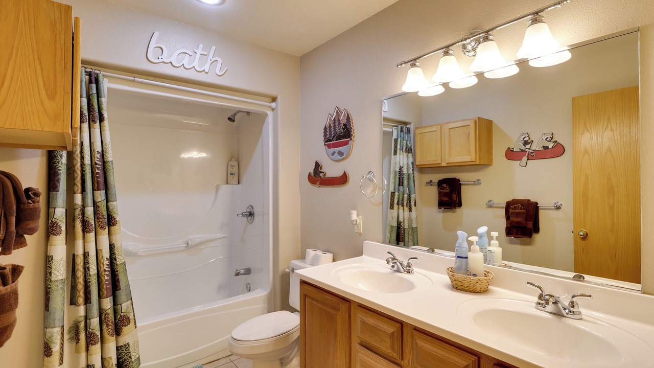 Photo of Bathroom in Hill City