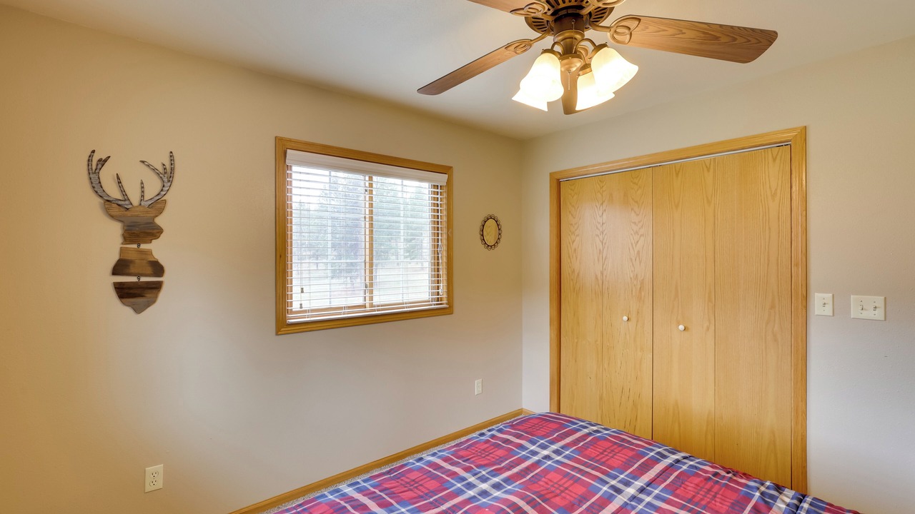 Photo of Bedroom in Hill City