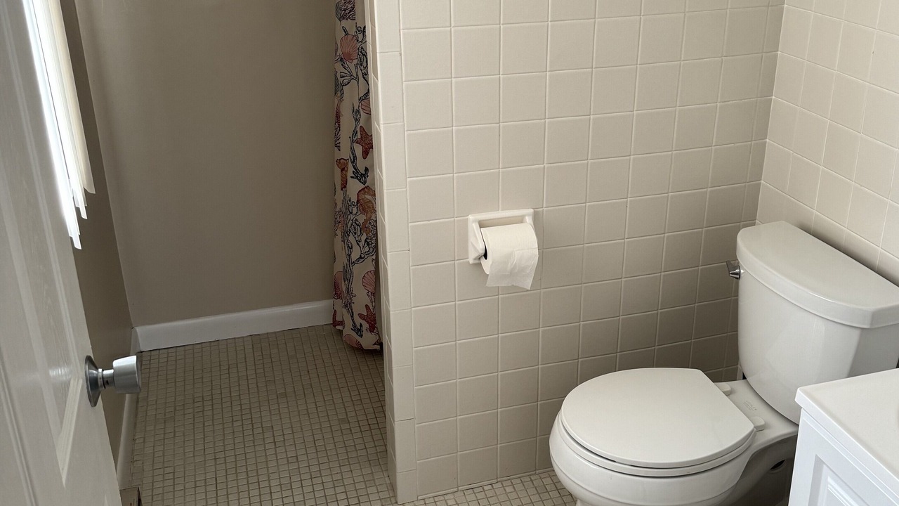Photo of Bathroom in Sandwich
