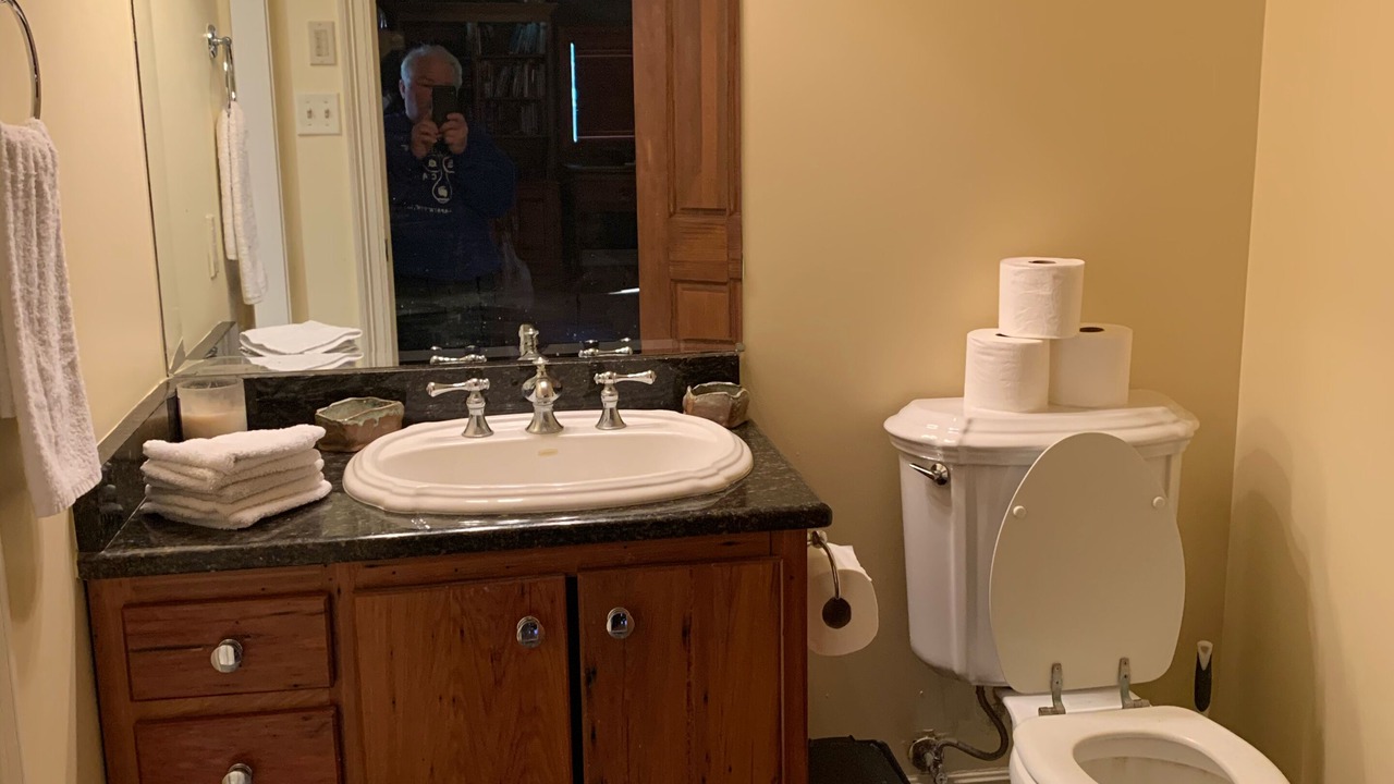 Photo of Bathroom in Carencro