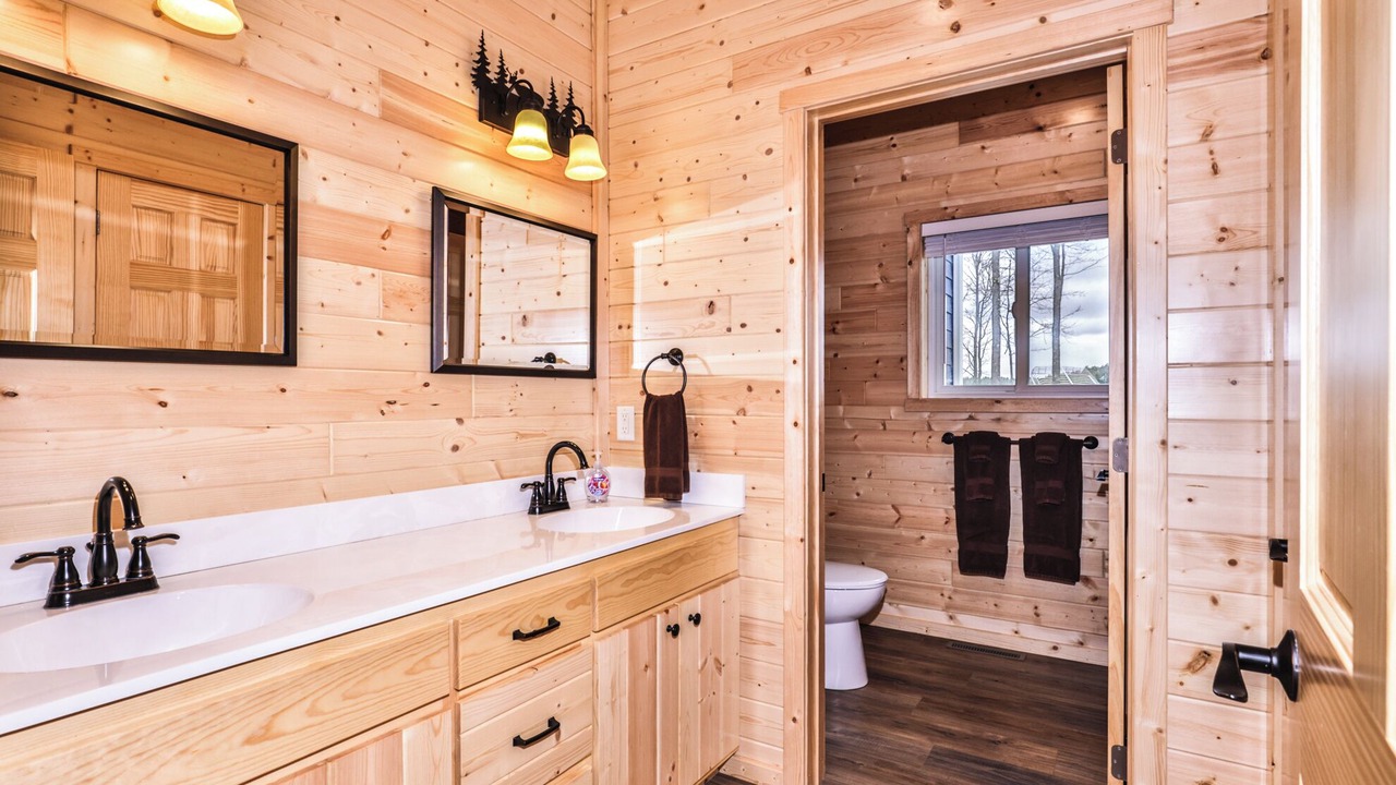 Photo of Bathroom in Eagle River