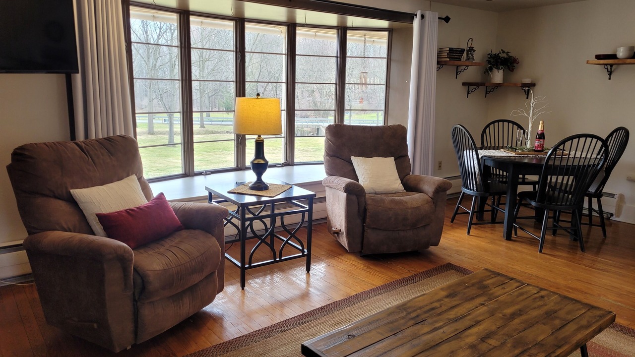 Photo of Livingroom in Gap