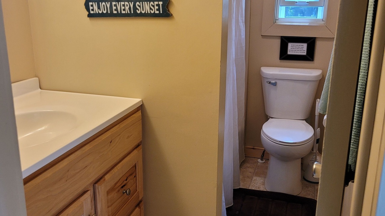 Photo of Bathroom in Rochert