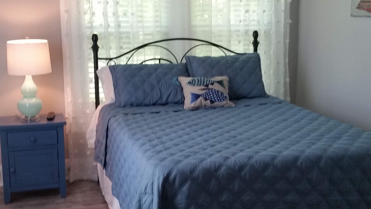 Photo of Bedroom in Mississippi City