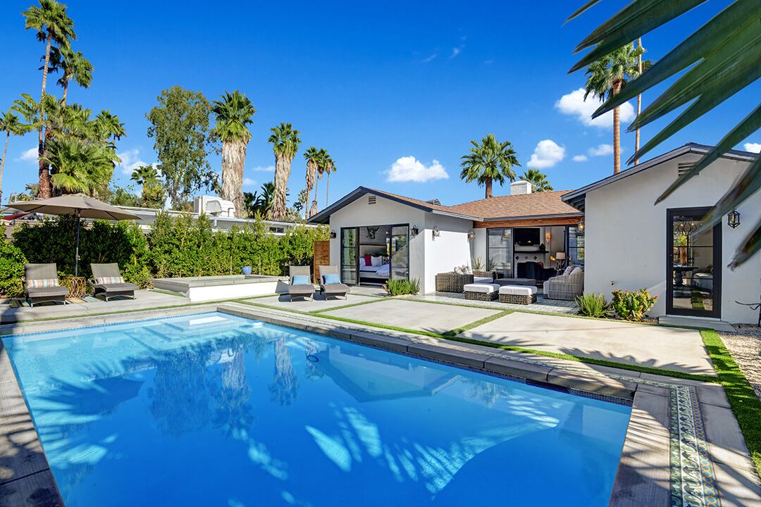 Photo of Outdoor in Warm Sands