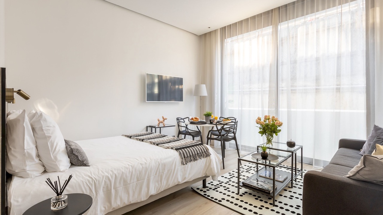 Photo of Bedroom in 15th Arrondissement